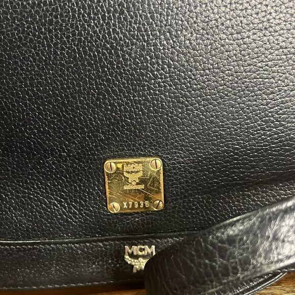 MCM Germany Vintage Crossbody Bag - Picture 3 of 14